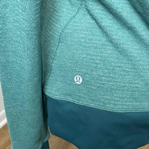 Lululemon Wee Stripe Forage Teal Dark Fuel Kanto Catch Me 1/2 Zip Size 8. Rare!! - Picture 7 of 8
